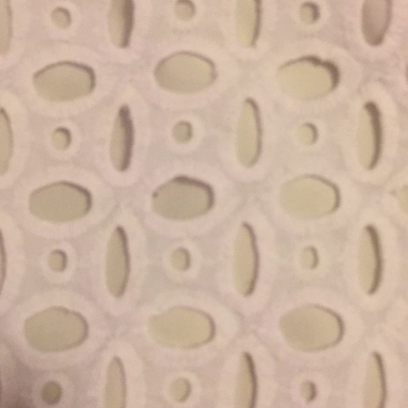 Banana Republic White Eyelet Pencil Skirt - Picture 4 of 7